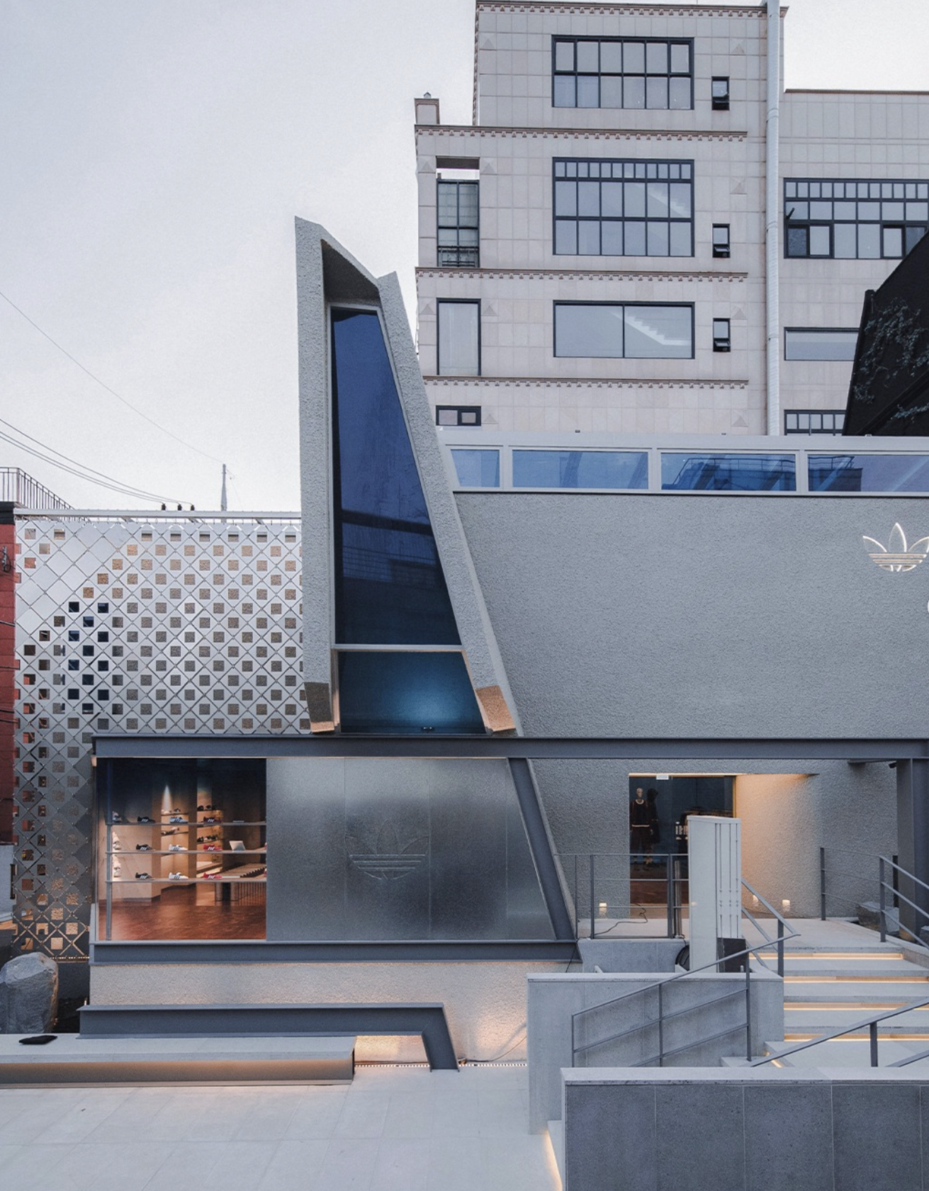 아디다스 오리지널스 썸네일 이미지